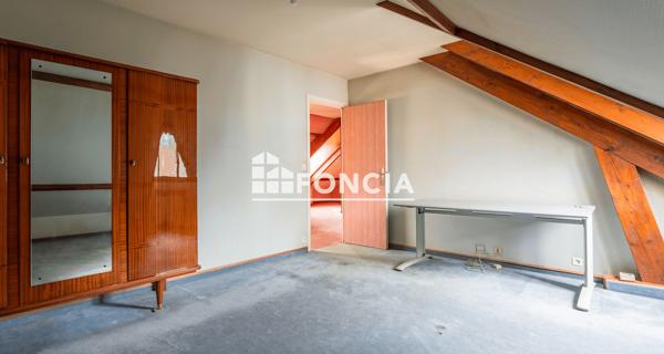 À vendre Maison 5 pièces 187.76 m² - L'haÿ-les-roses 94240