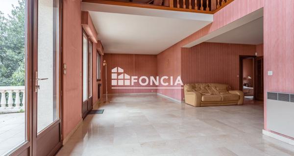 À vendre Maison 5 pièces 187.76 m² - L'haÿ-les-roses 94240