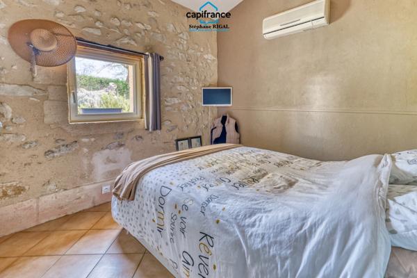 Propriete à vendre 11 pièces MONSEGUR (47) Propriété avec maison et maison d'amis de 260m2 habitables sur 12 757m² de terrain - 2 piscines