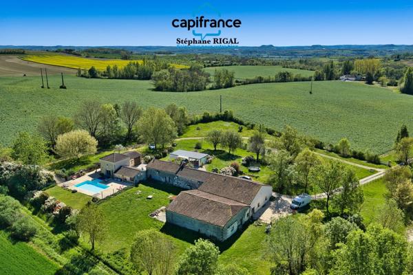 Propriete à vendre 11 pièces MONSEGUR (47) Propriété avec maison et maison d'amis de 260m2 habitables sur 12 757m² de terrain - 2 piscines