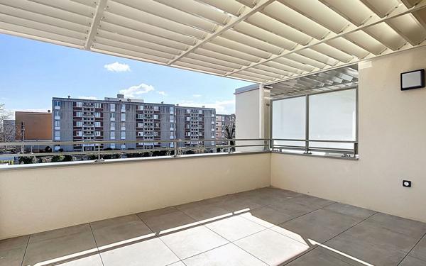 Appartement à vendre    3 pièces • 80,12 m2 Tournon-sur-Rhône