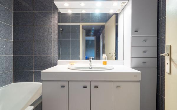 Appartement à vendre    3 pièces • 84 m2 Lyon 7