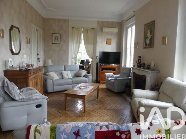 Maison à vendre 8 pièces 276 m² Pont-sur-Yonne