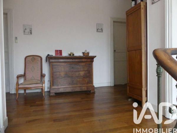 Maison à vendre 8 pièces 276 m² Pont-sur-Yonne