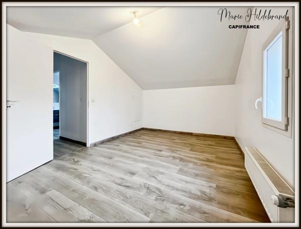 Immeuble de 130m² habitable - 2 appartements - cours