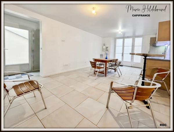 Immeuble de 130m² habitable - 2 appartements - cours