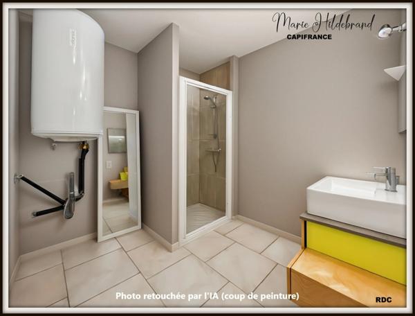 Immeuble de 130m² habitable - 2 appartements - cours