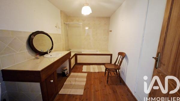 Immeuble à vendre 762 m² Sainte-Valière