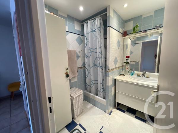 Appartement F4 à vendre  4 pièces - 86,72 m2 LA SEYNE SUR MER - 83