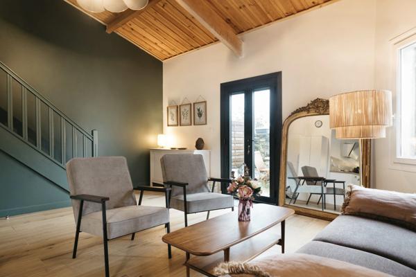 Propriété d'exception-maison de charme avec activité chambres d'hôtes avec vue sur les vignes