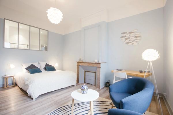 Propriété d'exception-maison de charme avec activité chambres d'hôtes avec vue sur les vignes