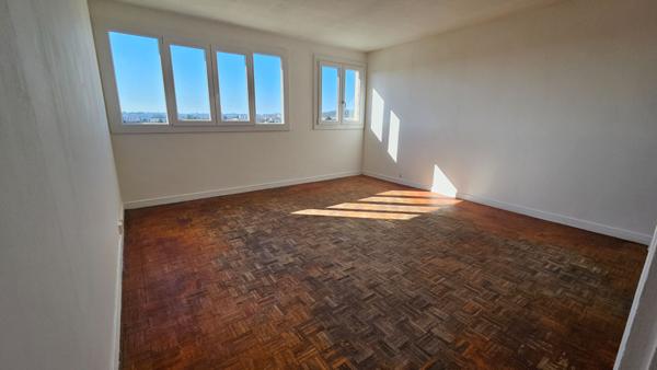 Appartement Neuilly Sur Marne 2 pièce(s) 47.43 m2