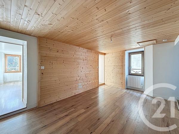 Appartement F3 à vendre  3 pièces - 63 m2 TANINGES - 74