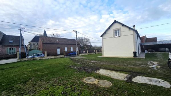 Maison 6 pièce(s) 185 m2 Secteur calme AXE LA FERE-SAINT QUENTIN