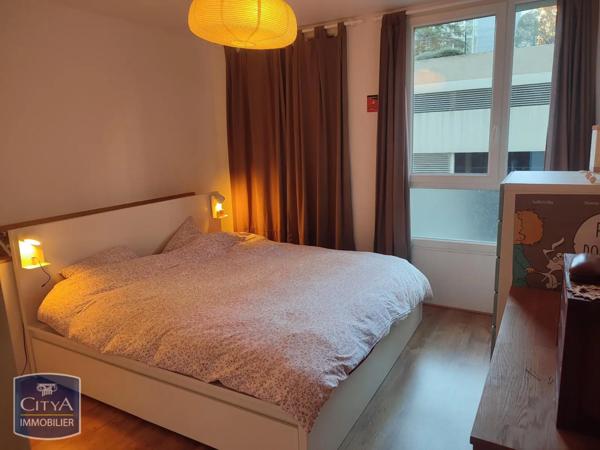Appartement à louer 5 pièces 110m²