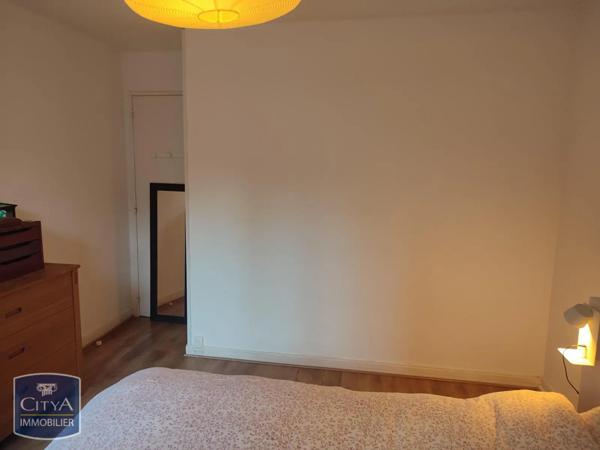 Appartement à louer 5 pièces 110m²
