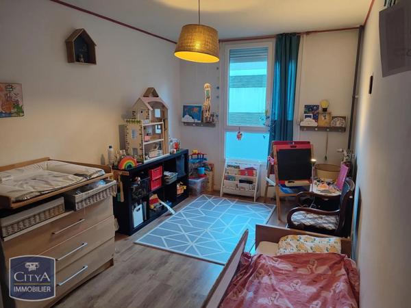 Appartement à louer 5 pièces 110m²