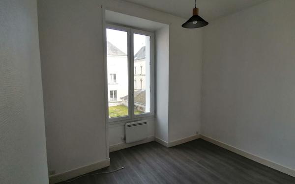 Appartement à louer    3 pièces •  Châtellerault
