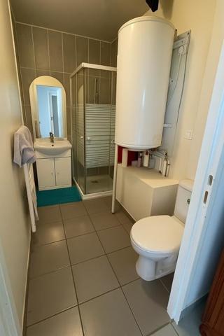 Appartement à vendre |  Saint-Priest |  1 pièce | 17 m²