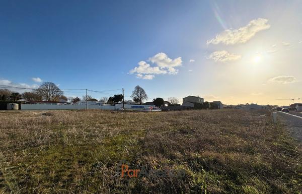 SAINT-GEORGES-DE-DIDONNE TERRAIN A BATIR VIABILISE ET EN LOT