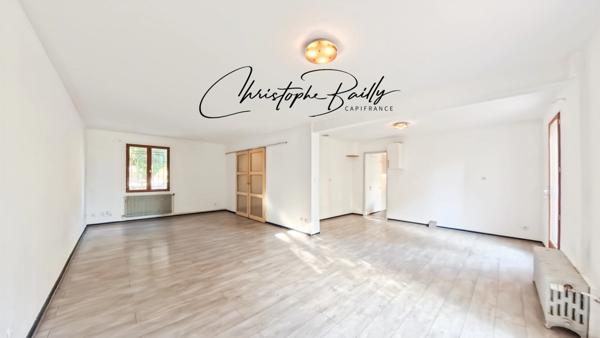 Maison familiale R+1, 4 chambres, garage et double jardin sur 298 m² de terrain, 111 m² habitables, à TOULOUSE (31100)