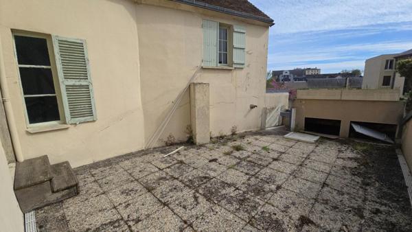 Immeuble centre ville Dreux 12 pièce(s) 265 m2