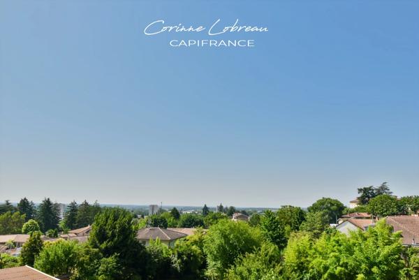 À 10 min de la gare – T3 lumineux avec balcon, garage et cave.