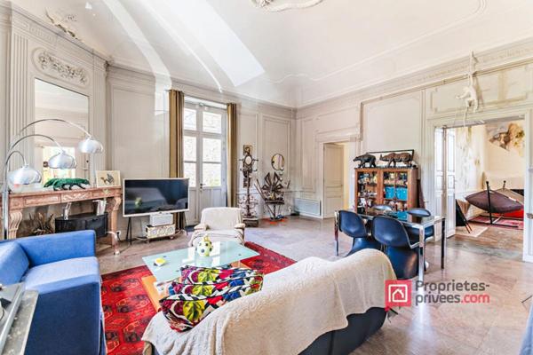 LOFT CONDRIEU 3 PIECES 135m2 en rez de jardin