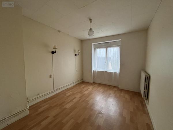 Appartement à vendre à Évron en Mayenne (53600), ref : 53078-1897