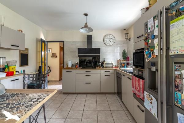 Maison à vendre |  Chancelade |  6 pièces | 142 m²