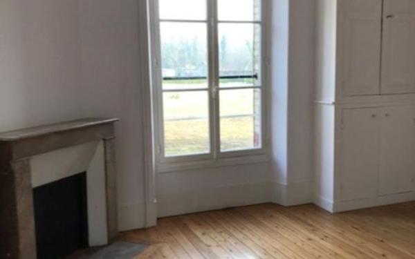 Maison à louer    4 pièces •  Choisy-au-Bac