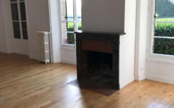 Maison à louer    4 pièces •  Choisy-au-Bac