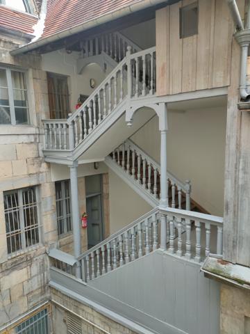Besançon (25000) APPARTEMENT 36 M² 2 PIECES SUR COUR