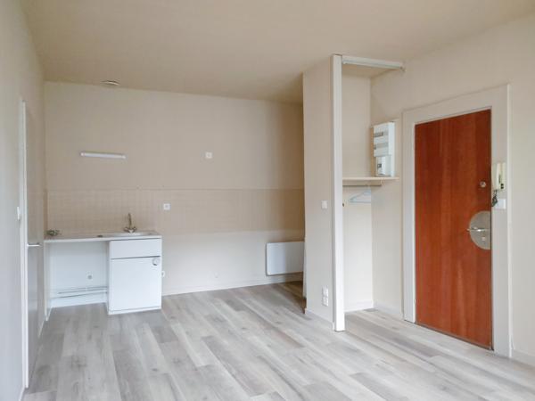 Besançon (25000) APPARTEMENT 36 M² 2 PIECES SUR COUR