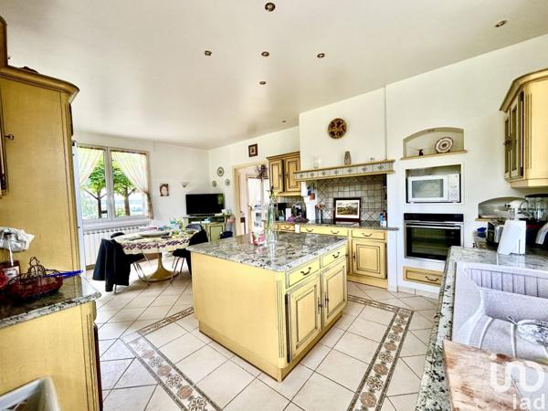 Maison à vendre 7 pièces 194 m² Rosoy