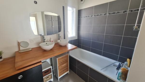 Appartement à vendre |  Ambarès-et-Lagrave |  3 pièces | 62 m²