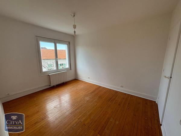 Location appartement Bergerac (24100) 3 pièces 69m²