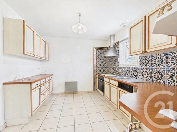 Maison à vendre  5 pièces - 108,65 m 2   VILLENAVE D ORNON  - 33