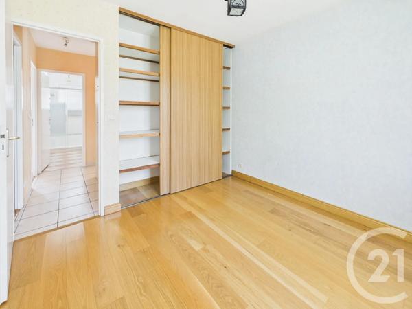 Maison à vendre  5 pièces - 108,65 m 2   VILLENAVE D ORNON  - 33