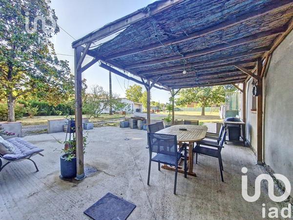 Maison de village 6 pièces de 185 m² à Lamagistère (82360)