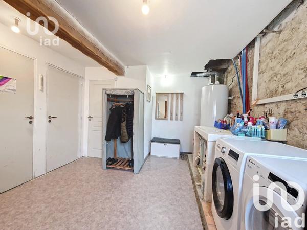 Maison de village 6 pièces de 185 m² à Lamagistère (82360)