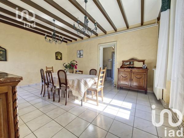 Maison de village 6 pièces de 185 m² à Lamagistère (82360)