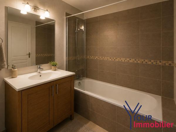 Appartement à vendre, 3 pièces - Vénissieux 69200