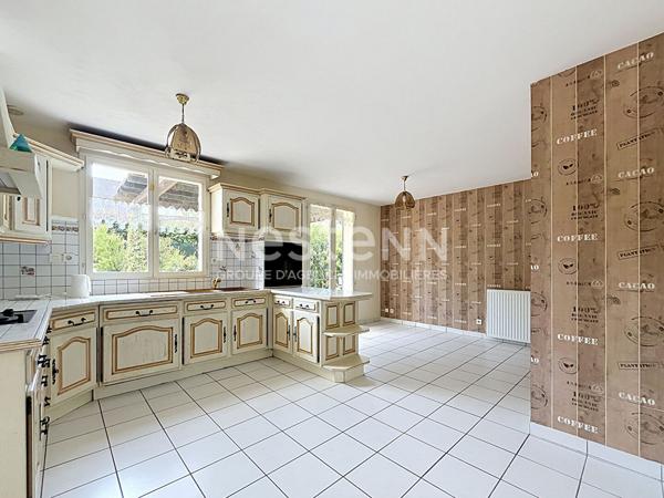 Maison familiale 6 pièces 5 chambres quartier Tillay à Saint Herblain