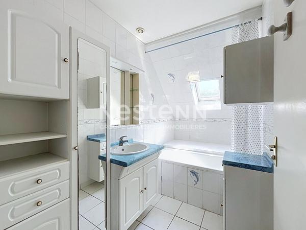 Maison familiale 6 pièces 5 chambres quartier Tillay à Saint Herblain