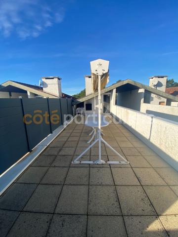 Vente
                Appartement77 m² - 3 Pièces -
                    LEGE CAP FERRET (33970)
