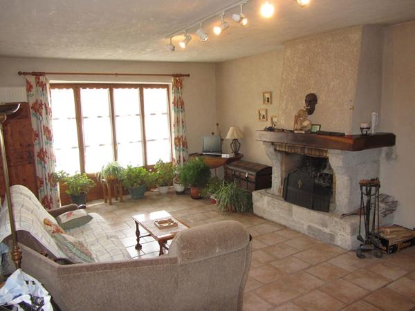 Maison Presilly 6 pièce(s) 195.4 m2