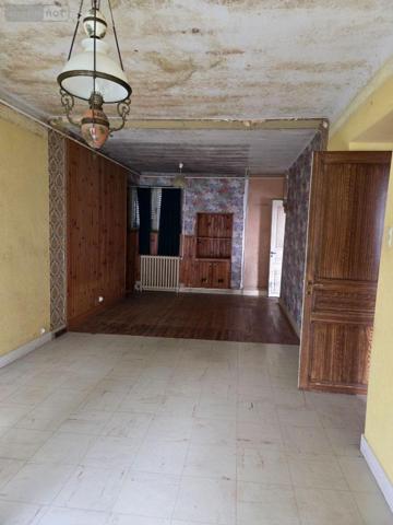 Maison à vendre à Villaines-la-Juhel en Mayenne (53700), ref : 1385 Maison à vendre à Villaines-la-Juhel en Mayenne (53700), ref : 1385