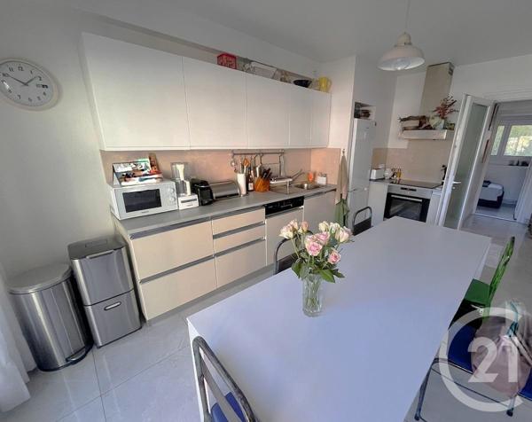 Appartement F4 à vendre  4 pièces - 71 m2 ROQUEBRUNE CAP MARTIN - 06
