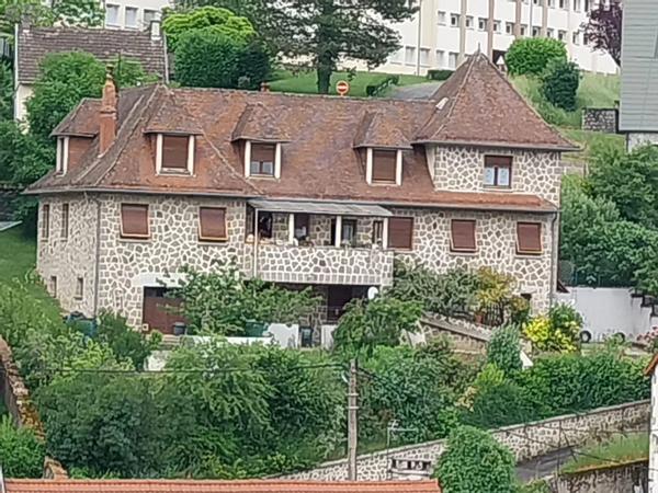 Achat - Maison Aurillac 15000 8 pièces 254 m 2 1402 m 2